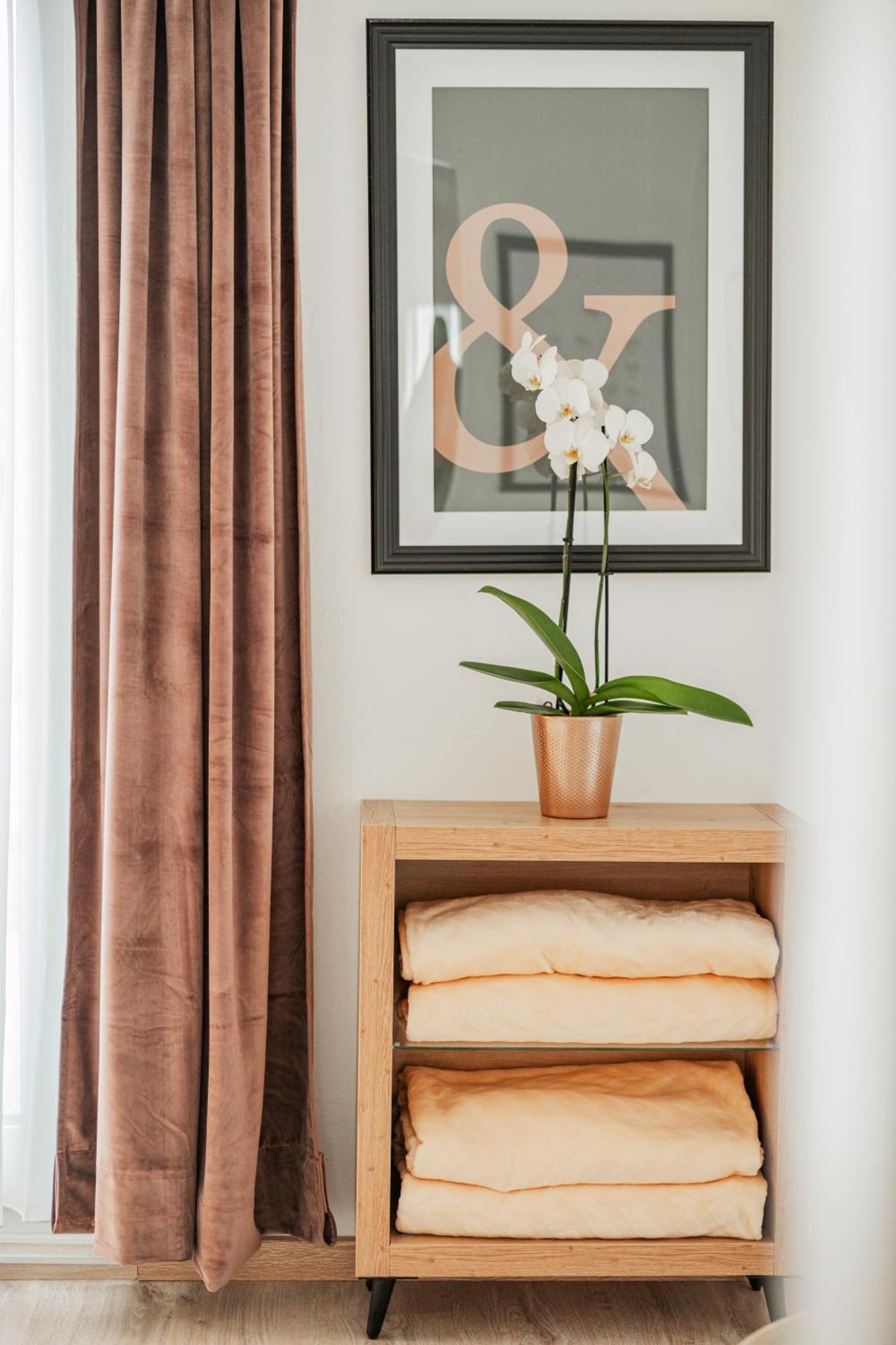 City Lodge Виена Екстериор снимка